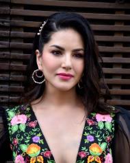 Sunny Leone Sunny Leone